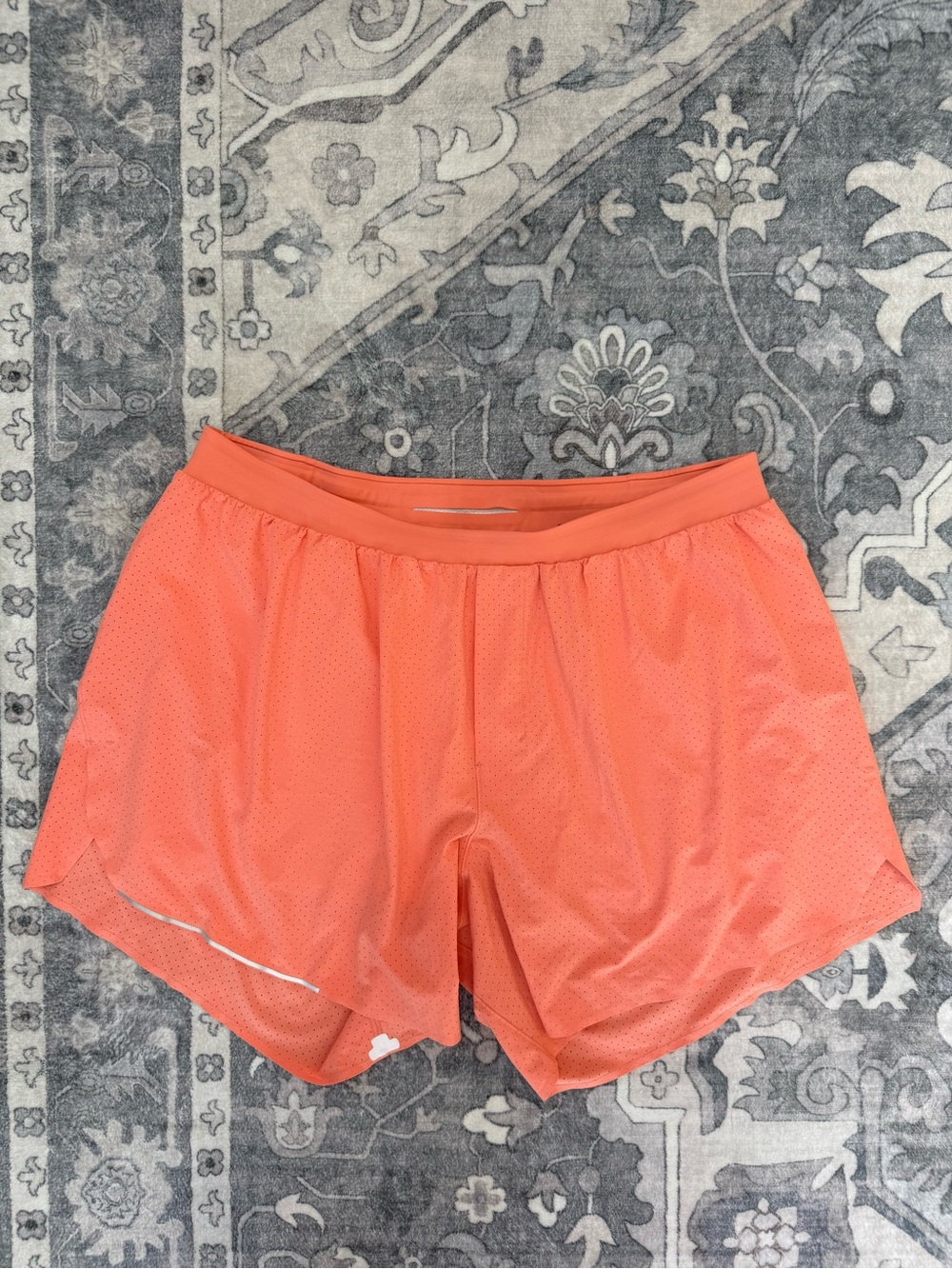 Lululemon Men’s Fast and Free Short 6” *Lined Size XXL